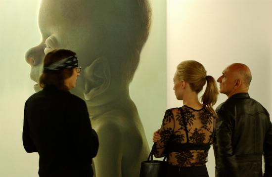 Sir Ben Kingsley visits Helnwein's studio