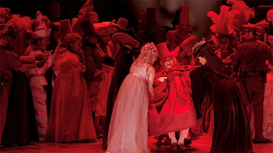 Rosenkavalier eröffnet die Opernsaison glanzvoll