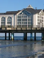 Helnwein entwirft den Neubau der Seebrücke Sellin auf der Insel Rügen Helnwein entwirft den Neubau der Seebrücke Sellin auf der Insel Rügen