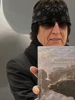 Hallo, was lesen Sie, Gottfried Helnwein? Hallo, was lesen Sie, Gottfried Helnwein?