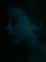 Mädchen in Uniform: Gottfried Helnweins neue Bilder im Museum Ludwig Mädchen in Uniform: Gottfried Helnweins neue Bilder im Museum Ludwig