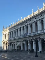 Gottfried Helnwein - Quel silenzioso bagliore Gottfried Helnwein - Quel silenzioso bagliore