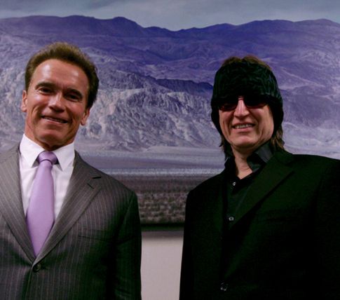 GOVERNOR ARNOLD SCHWARZENEGGER RECEIVES HELNWEIN AT THE STATE CAPITOL IN SACRAMENTO