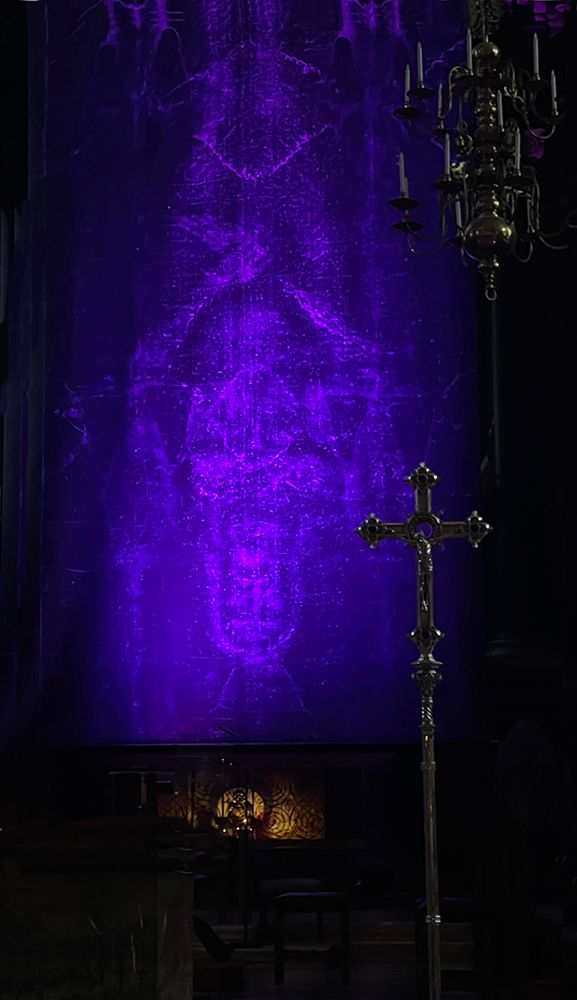 Helnwein Installation im Stephansdom