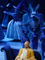 Drei Fragen an Gottfried helnwein Drei Fragen an Gottfried helnwein