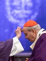 Kardinal Schönborn: Helnwein-Fastentuch erinnert an Sterblichkeit Kardinal Schönborn: Helnwein-Fastentuch erinnert an Sterblichkeit