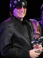 Gottfried Helnwein receives the Steiger Art Award Gottfried Helnwein receives the Steiger Art Award